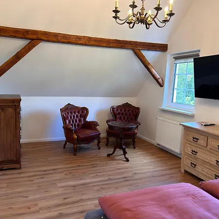 !!! Fuer 6xpersonen, Terrasse, Garten, Hund Willkommen!!! * Winterberg