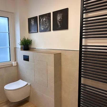 !!! Fuer 6xpersonen, Terrasse, Garten, Hund Willkommen!!! *