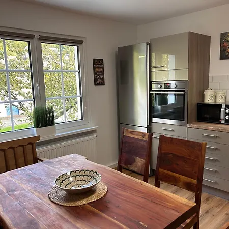 !!! Fuer 6xpersonen, Terrasse, Garten, Hund Willkommen!!! Winterberg