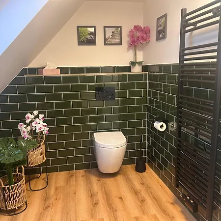 !!! Fuer 6xpersonen, Terrasse, Garten, Hund Willkommen!!! *