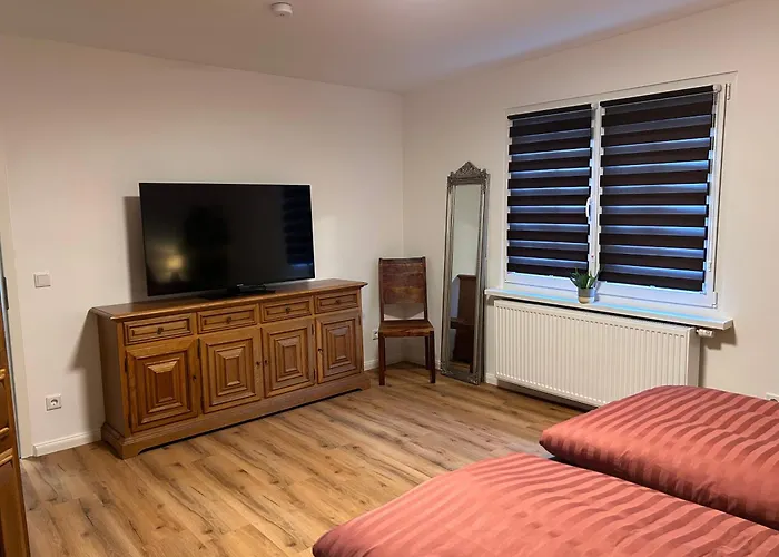 !!! Fuer 6xpersonen, Terrasse, Garten, Hund Willkommen!!! Winterberg