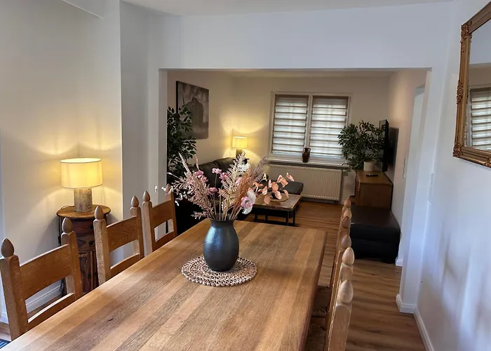 !!! Fuer 6xpersonen, Terrasse, Garten, Hund Willkommen!!! Appartamento