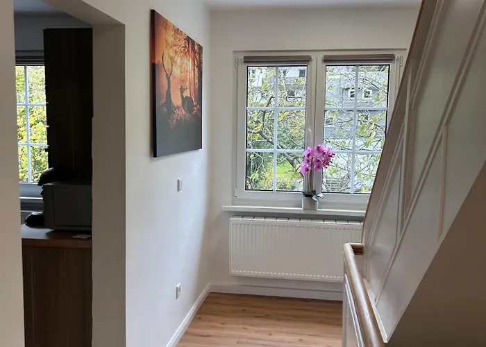 Lägenhet !!! Fuer 6xpersonen, Terrasse, Garten, Hund Willkommen!!! *