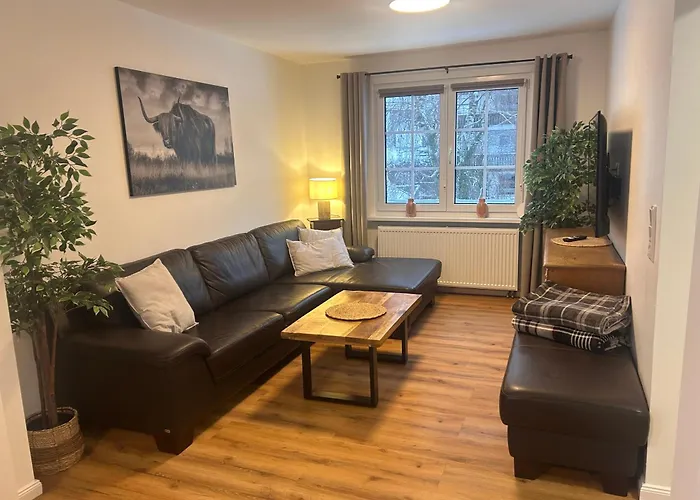 !!! Fuer 6xpersonen, Terrasse, Garten, Hund Willkommen!!! * Winterberg