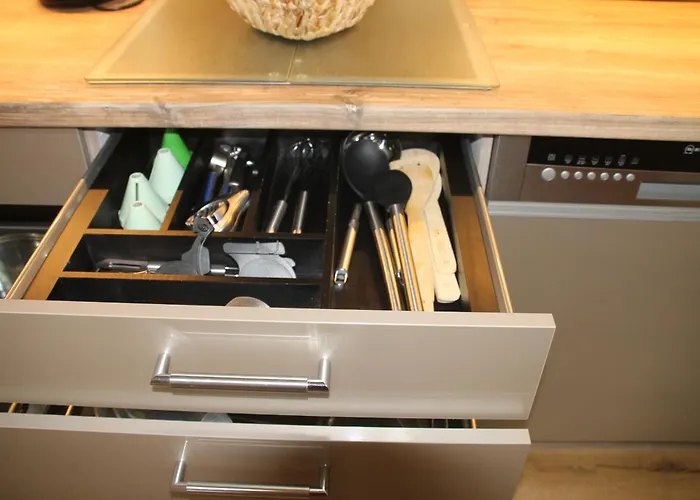 Lägenhet !!! Fuer 6xpersonen, Terrasse, Garten, Hund Willkommen!!! *