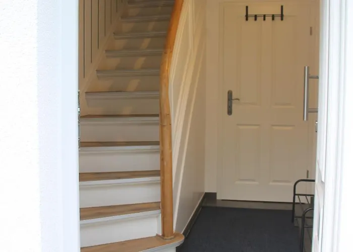 !!! Fuer 6xpersonen, Terrasse, Garten, Hund Willkommen!!! * Winterberg